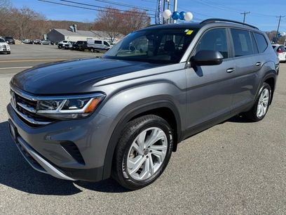 Used 2023 Volkswagen Atlas SE w/ Panoramic Sunroof Package