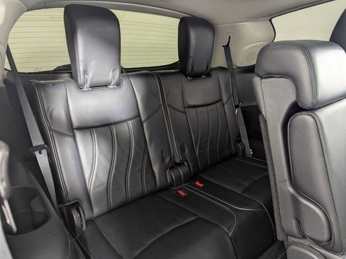 Used 2015 INFINITI QX60 AWD w/ Deluxe Touring Package image 44