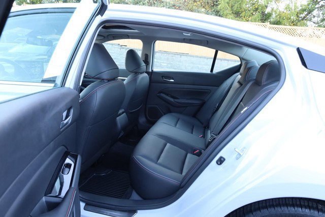 Certified 2025 Nissan Altima 2.5 SR w/ SR Premium Package FWD image 21