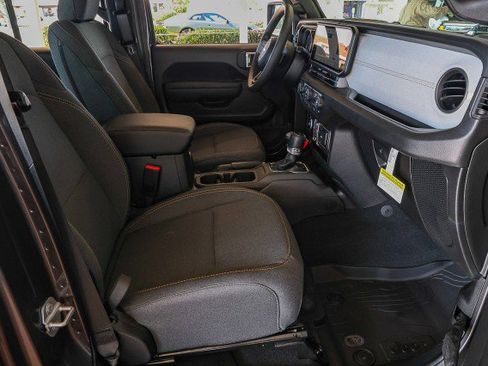 New 2026 Jeep Gladiator Sport image 30