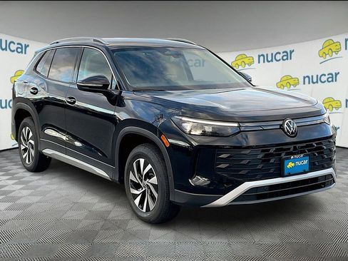 New 2026 Volkswagen Tiguan S image 1