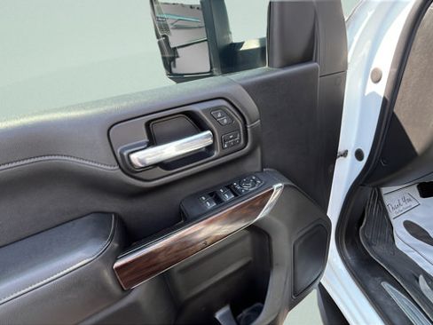 Used 2021 GMC Sierra 2500 SLT w/ SLT Convenience Package AWD/4WD image 10