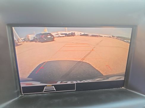 Used 2024 GMC Terrain SLE AWD/4WD image 26