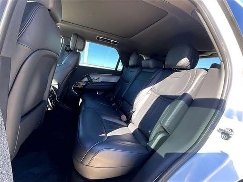 Used 2024 Land Rover Range Rover Sport Dynamic SE image 31