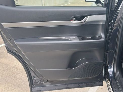 Used 2025 Hyundai Palisade SEL image 31