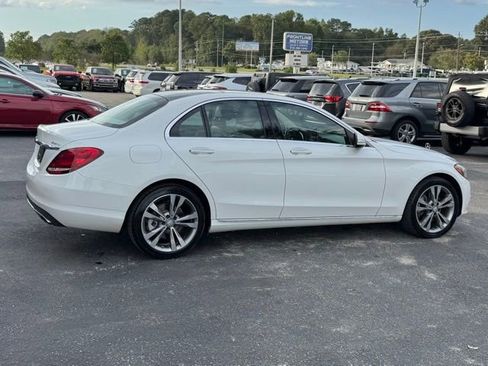 Used 2015 Mercedes-Benz C 300 4MATIC Sedan image 7