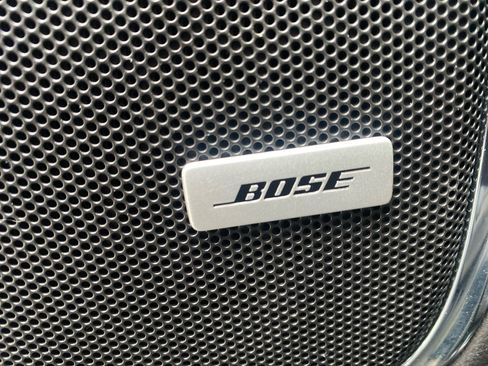 Used 2020 GMC Yukon Denali w/ Denali Premium Package image 32