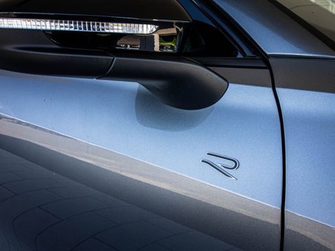 New 2026 Volkswagen Tiguan SE R-Line image 4