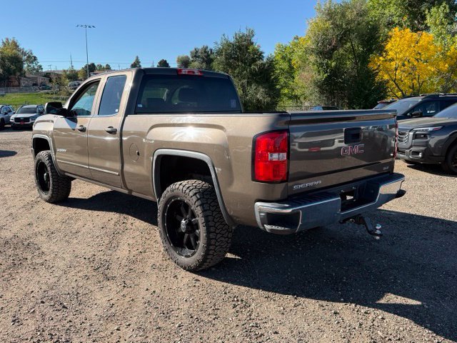 Used 2015 GMC Sierra 1500 SLE w/ SLE Value Package AWD/4WD image 3