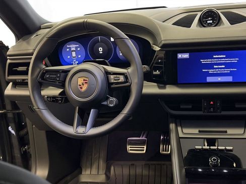 Used 2026 Porsche Macan 4S Electric AWD/4WD image 20