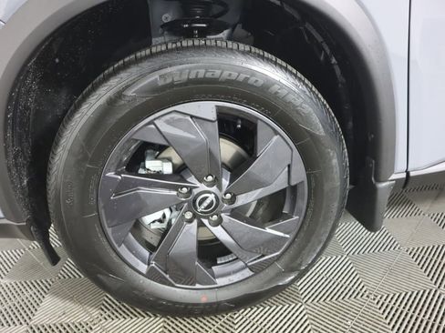 New 2026 Nissan Rogue SV w/ Cold Weather Package AWD/4WD image 10