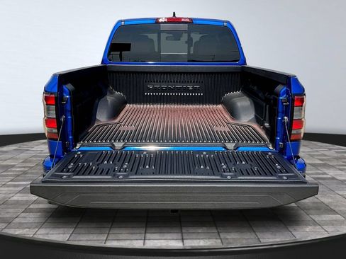 New 2026 Nissan Frontier SV w/ All-Weather Content Package AWD/4WD image 17