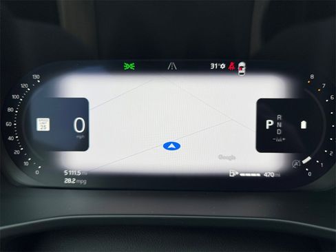 Certified 2025 Volvo XC40 B5 Core image 19