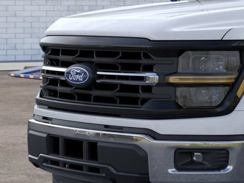 New 2026 Ford F150 XLT w/ XLT Chrome Appearance Package RWD image 17