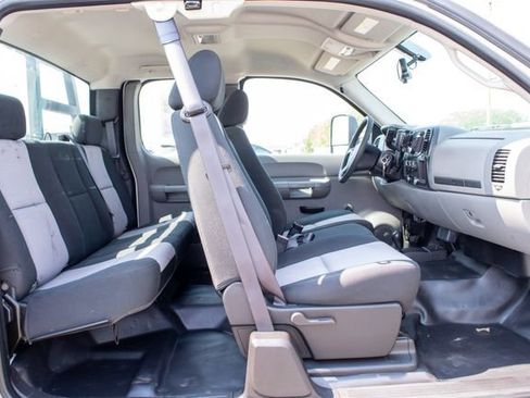Used 2008 Chevrolet Silverado 3500 W/T image 31