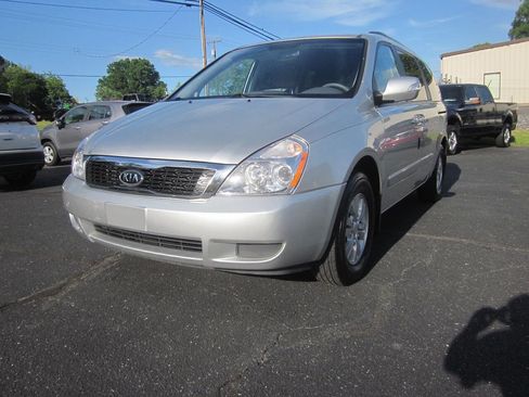 Used 2012 Kia Sedona LX w/ PWR Pkg FWD image 34