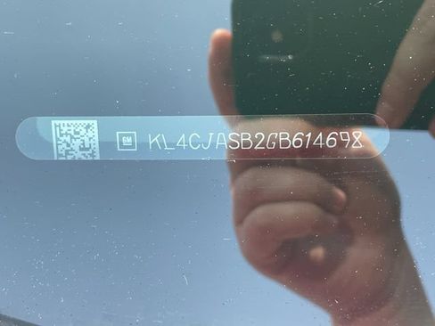 Used 2016 Buick Encore FWD image 33
