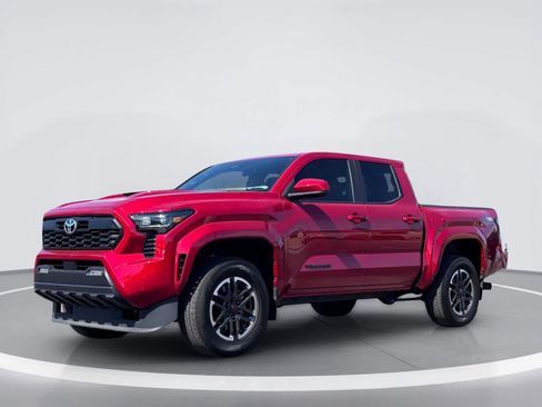 Used 2024 Toyota Tacoma TRD Sport AWD/4WD image 2