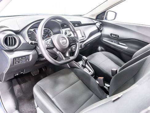 Used 2025 Nissan Kicks Play S FWD image 25