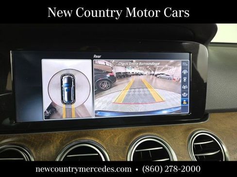 Certified 2017 Mercedes-Benz E 400 4MATIC Wagon image 27