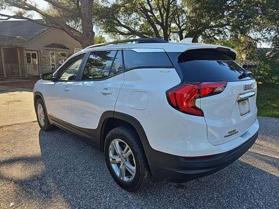 Used 2021 GMC Terrain SLE w/ Driver Convenience Package