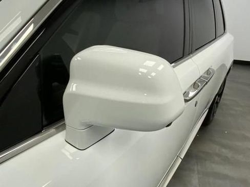 Used 2019 Rolls-Royce Cullinan AWD/4WD image 12