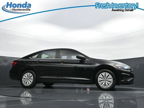 Used 2019 Volkswagen Jetta S FWD image 45