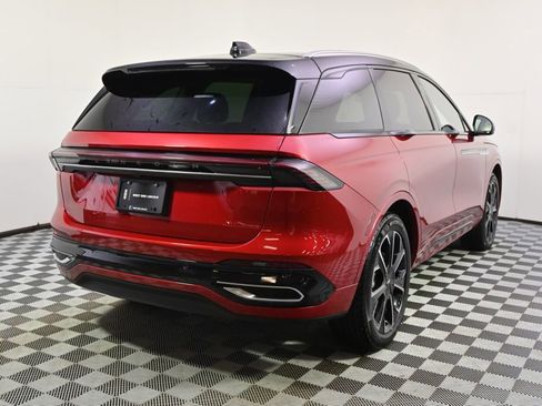 New 2026 Lincoln Nautilus Reserve image 6