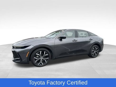 Used 2023 Toyota Crown AWD/4WD image 1