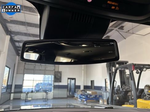 Used 2025 GMC Yukon Denali image 27