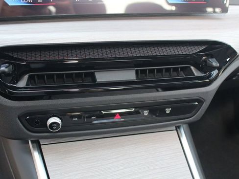 New 2026 BMW 330i Sedan w/ M Sport Package RWD image 15