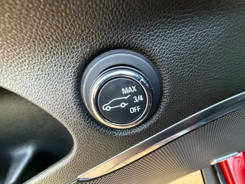 Certified 2022 Buick Enclave Premium w/ Surround and Sites Package FWD image 11