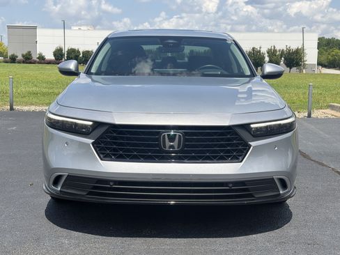 Certified 2024 Honda Accord Touring image 3