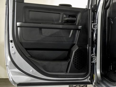 Used 2024 RAM 3500 Tradesman w/ Chrome Appearance Group image 35