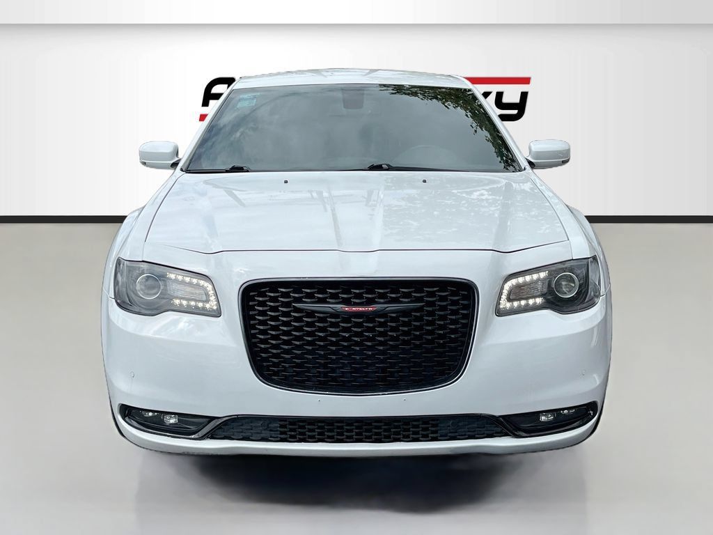 Used 2021 Chrysler 300 S RWD image 2
