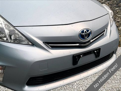 Used 2014 Toyota Prius V Two FWD image 24