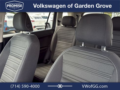 Used 2023 Volkswagen Tiguan S FWD image 17
