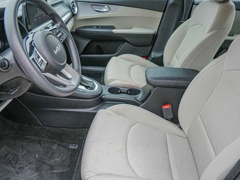 Certified 2023 Kia Forte LXS image 10