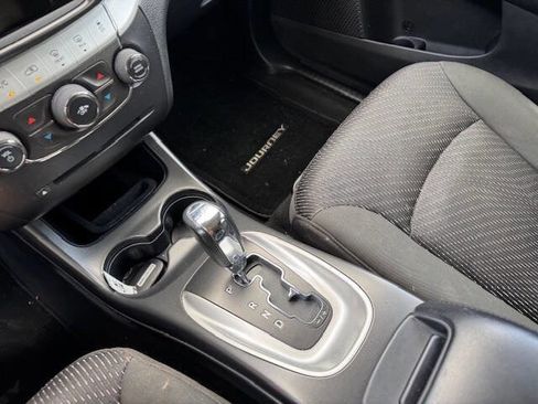 Used 2012 Dodge Journey SXT w/ Popular Equipment Group FWD image 38