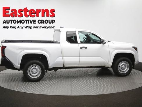 Used 2024 Toyota Tacoma SR RWD image 40
