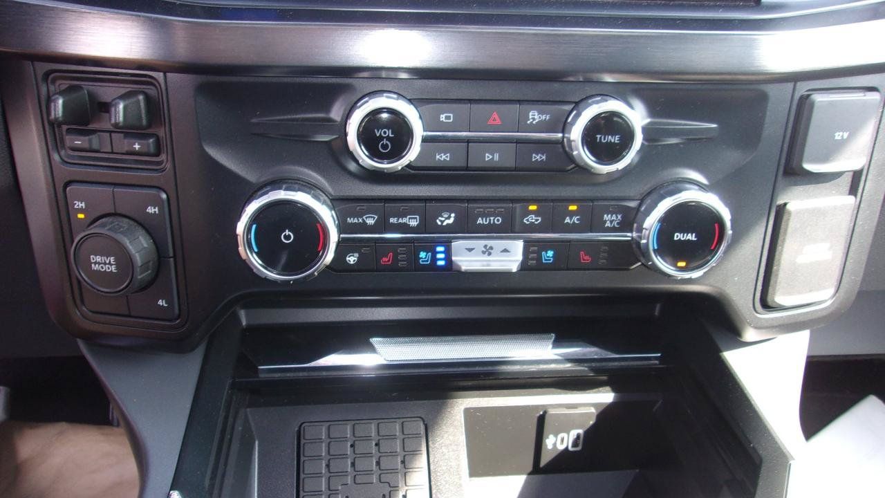 Used 2025 Ford F250 Lariat w/ Lariat Ultimate Package AWD/4WD image 15