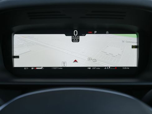 Used 2024 Land Rover Discovery S image 20