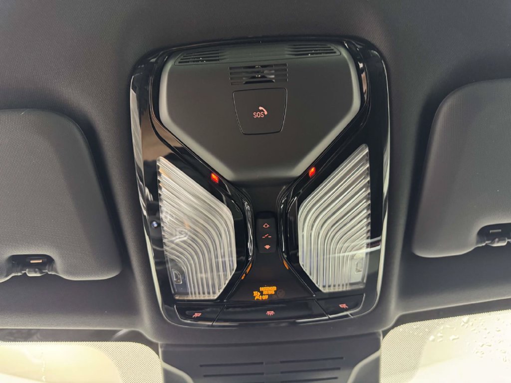 Used 2026 BMW X5 M60i AWD/4WD image 25