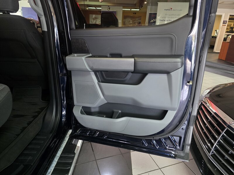 Used 2022 Ford F150 XLT w/ Equipment Group 302A High AWD/4WD image 16