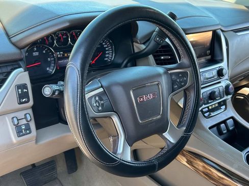 Used 2015 GMC Yukon SLE w/ Convenience Package RWD image 25