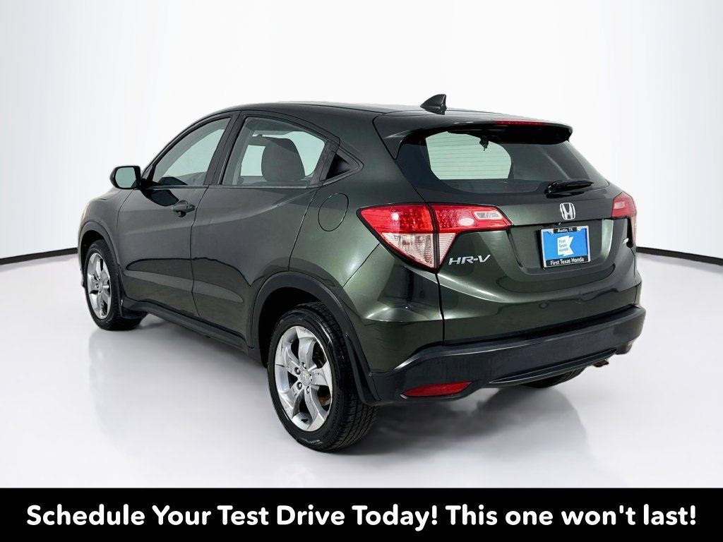 Used 2018 Honda HR-V LX image 6