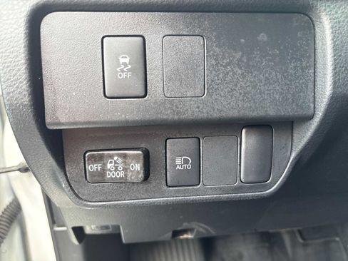 Used 2023 Toyota Tacoma SR5 w/ Technology Package AWD/4WD image 27