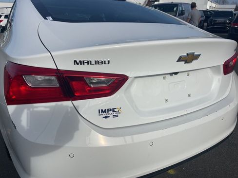 Used 2024 Chevrolet Malibu LT image 28