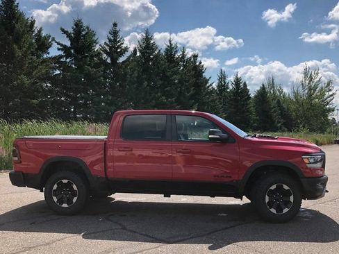 Used 2019 RAM 1500 Rebel w/ Rebel Level 2 Equipment Group AWD/4WD image 2