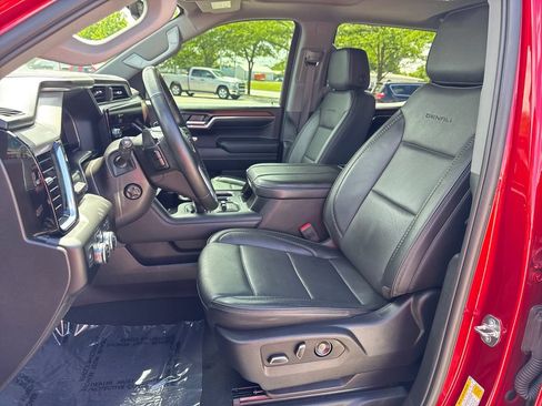 Used 2024 GMC Sierra 1500 Denali w/ Denali Reserve Package AWD/4WD image 9